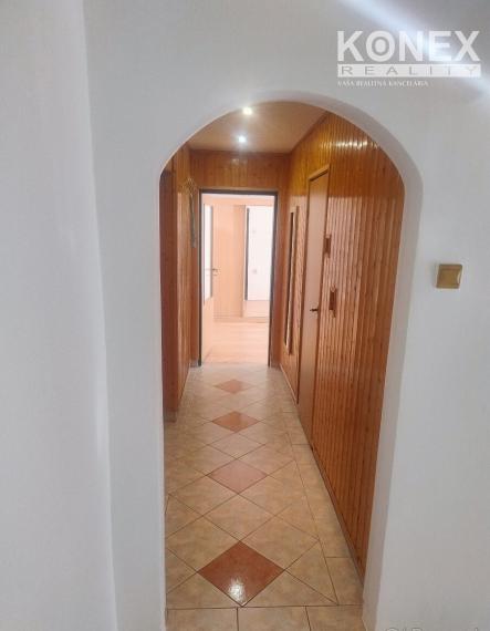 ID-3825 NA PRENÁJOM - 2-izbový byt na Kuzmányho ul. - Michalovce