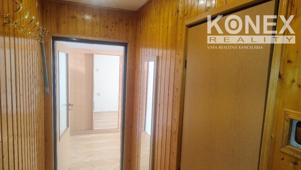 ID-3825 NA PRENÁJOM - 2-izbový byt na Kuzmányho ul. - Michalovce