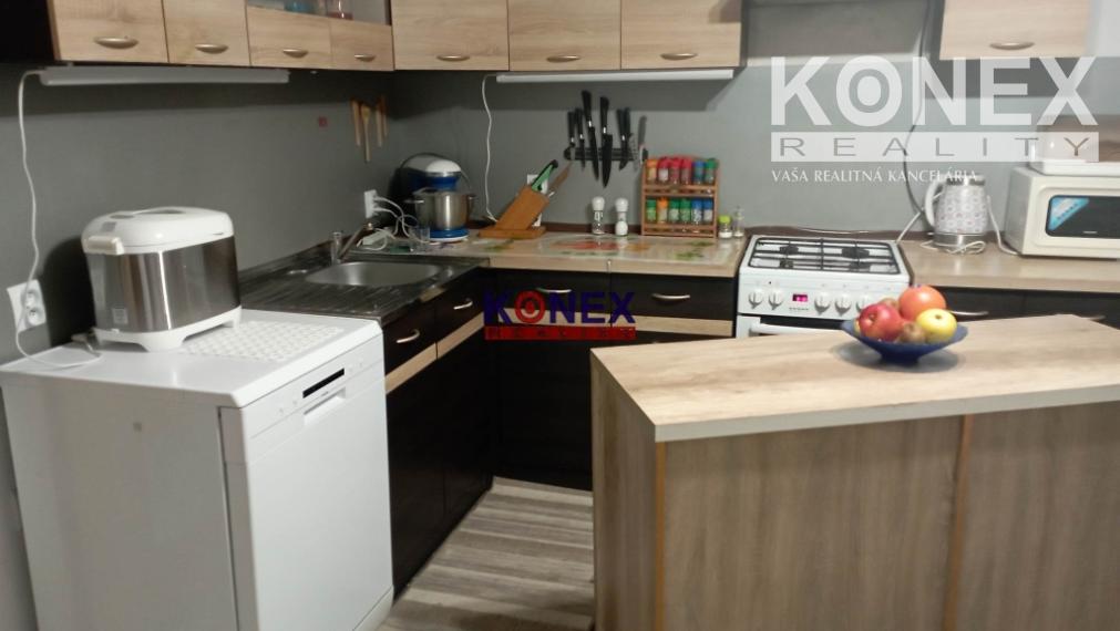 ID-3827 NA PREDAJ – Rodinný dom v obci Ubľa