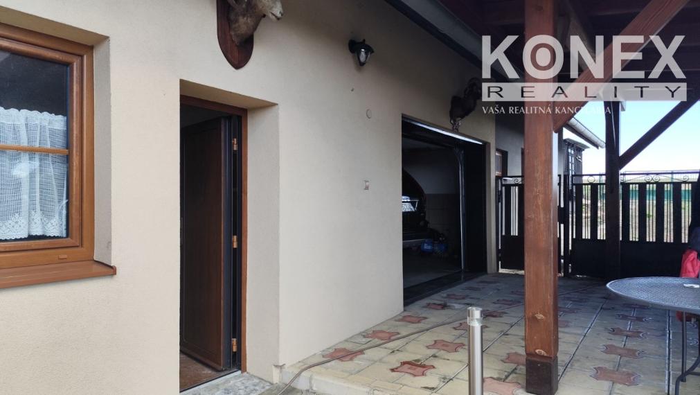 ID-3805 LEN U NÁS – Priestranný rodinný dom s krásnym pozemkom TRHOVIŠTE