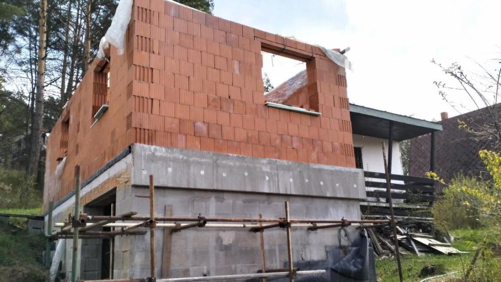 ID-3832 Rozostavaná chata s pozemkom – NOVÁ KELČA