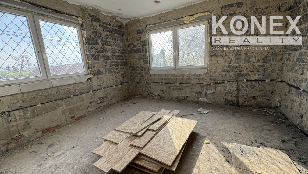 ID-3838 NA PREDAJ - Rodinný dom v obci LAŠKOVCE