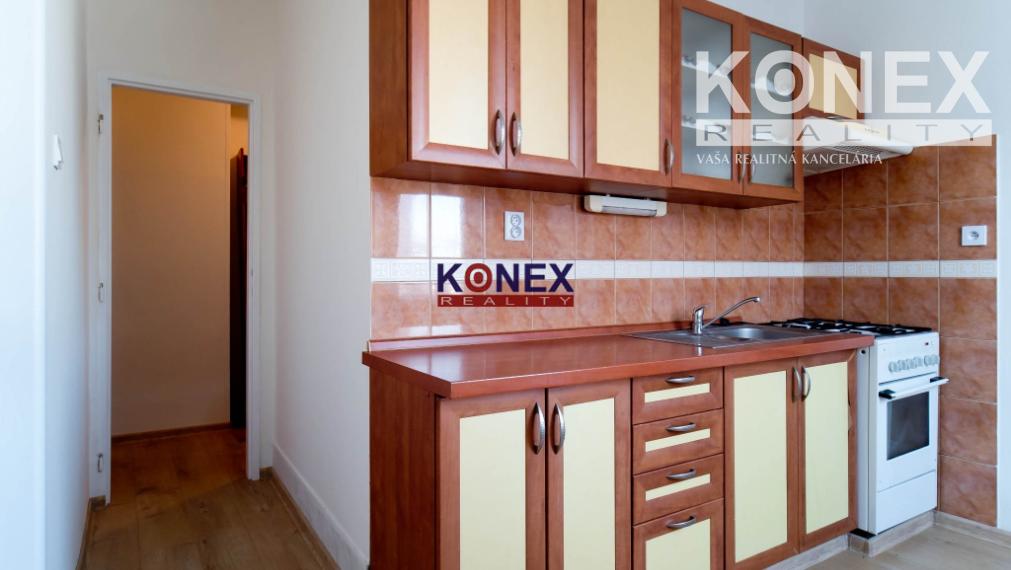 ID-3843 PRENÁJOM 3-izbový byt – Prof. Hlaváča MICHALOVCE