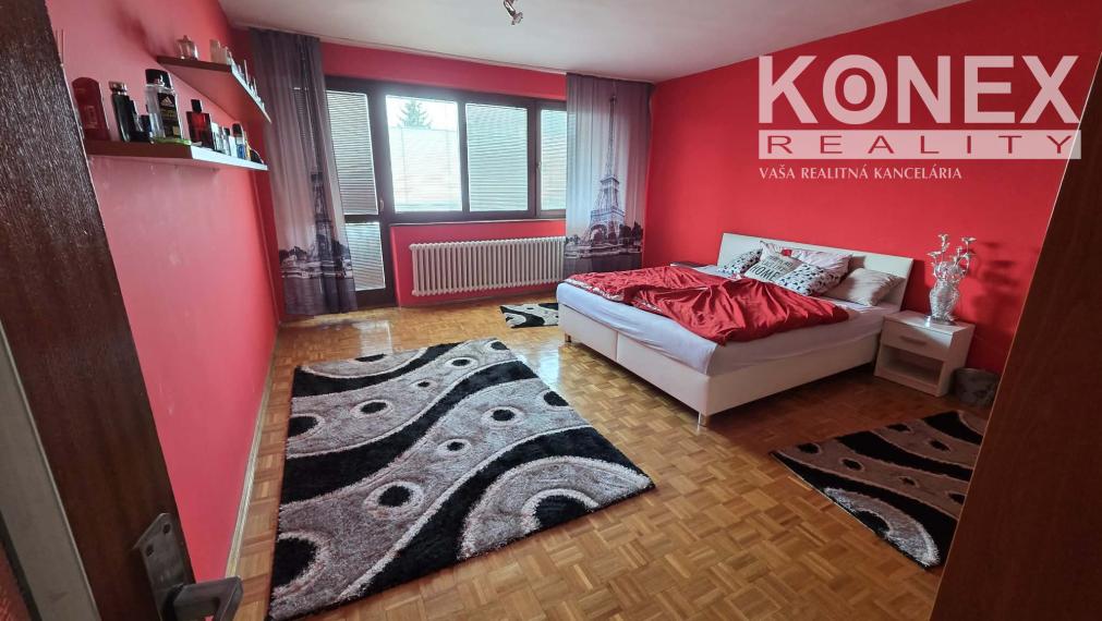 ID-3879 Krásny rodinný dom v svelej lokalite MICHALOVCE