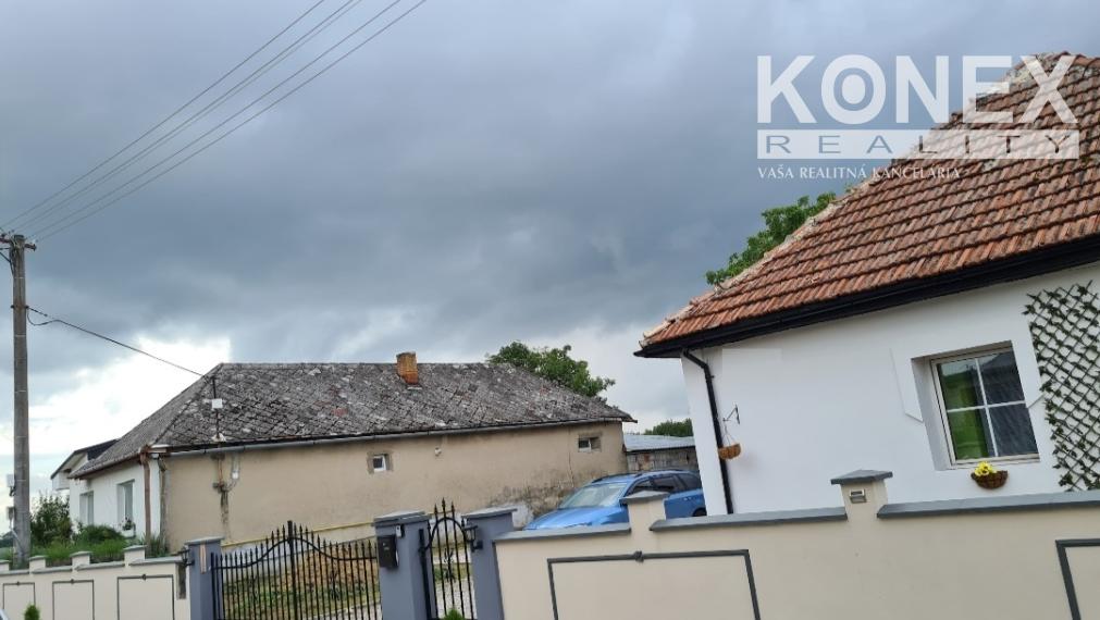 ID-3881 NA PREDAJ! Zrekonštruovaný rodinný dom v obci Vojka