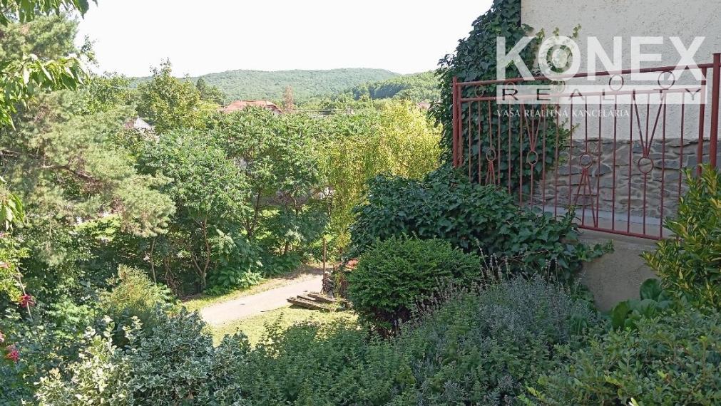 ID-3883 NA PREDAJ Chalupa/Rodinný dom KOŇUŠ