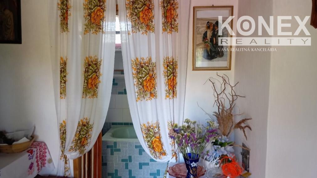 ID-3883 NA PREDAJ Chalupa/Rodinný dom KOŇUŠ