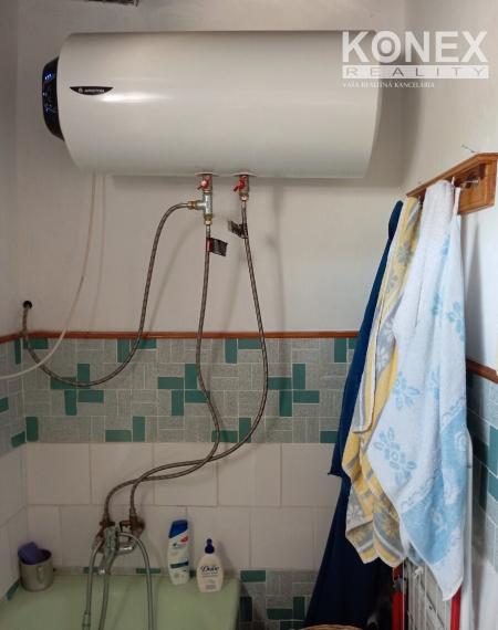 ID-3883 NA PREDAJ Chalupa/Rodinný dom KOŇUŠ