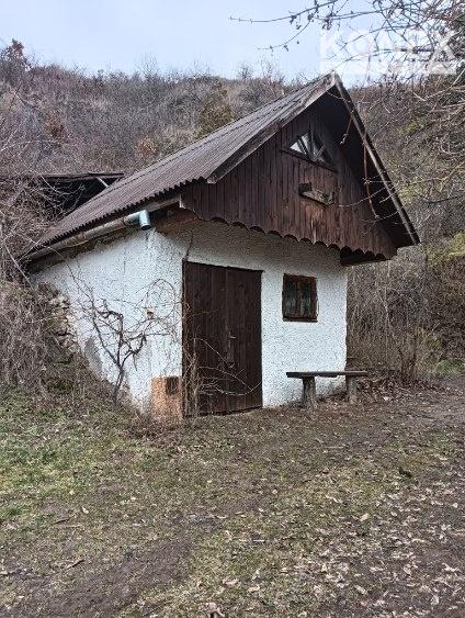 ID-3884 NA PREDAJ Vínna pivnica v obci MALÝ KEMENEC