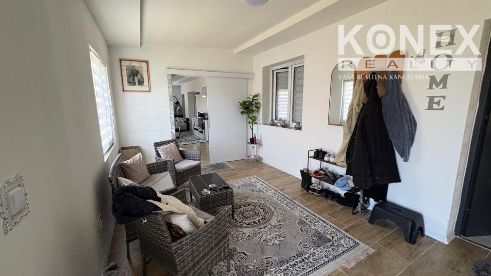 ID-3886 Zrekonštruovaný rodinný dom blízko Sobraniec