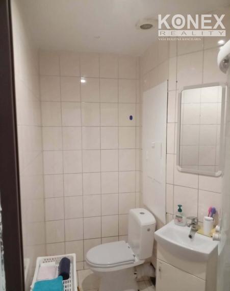 ID-3888 Garsónka vo Vranove nad Topľou – Sídlisko JUH