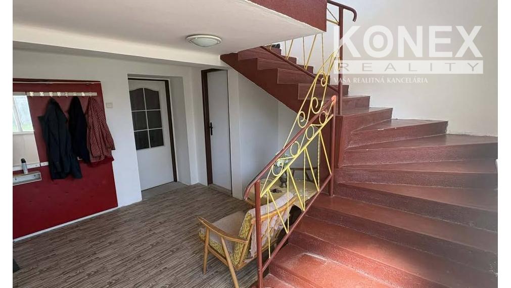 ID-3889 NA PREDAJ Rodinný dom VEĽKÝ KAMENEC