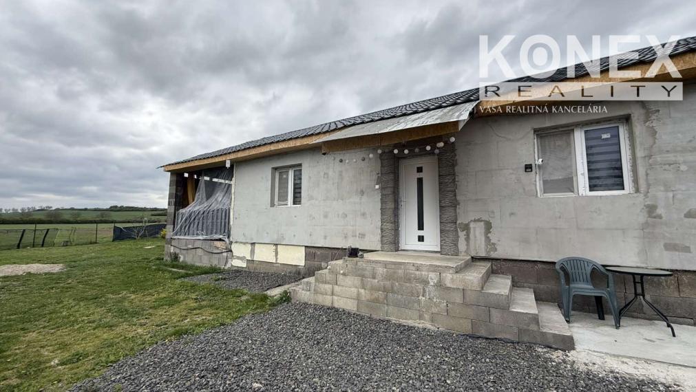 ID-3893 NA PREDAJ –  rodinný dom Čeľovce