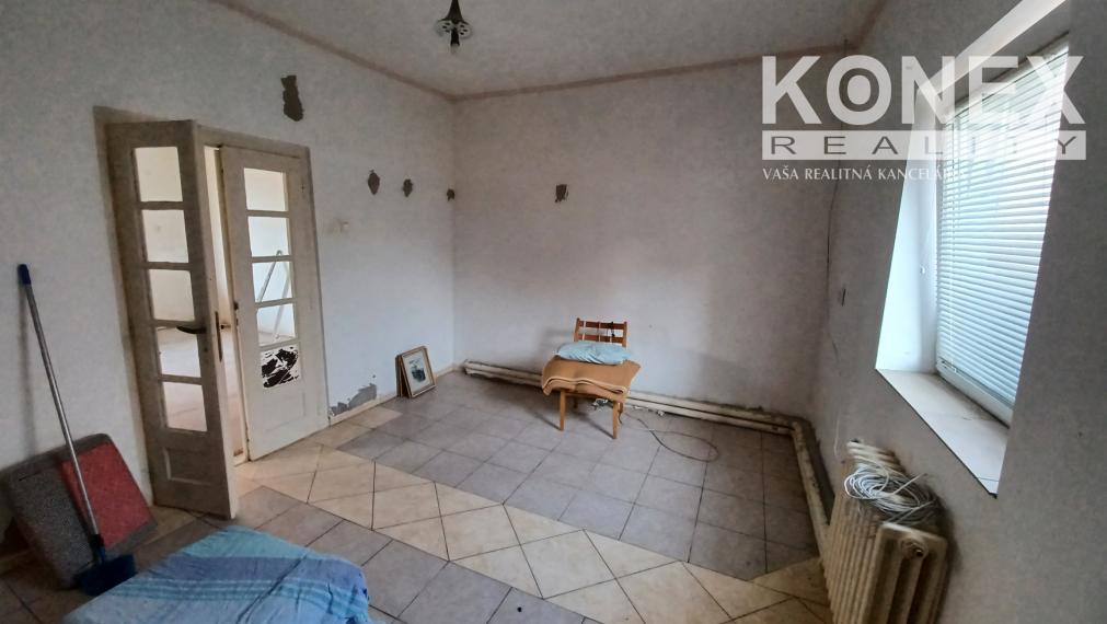 ID-3912 Pekný rodinný dom v obci Somotor – Véč – NA PREDAJ