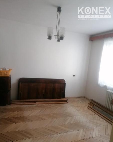 ID-3923 NA PREDAJ 2-izbový byt VRANOV NAD TOPĽOU
