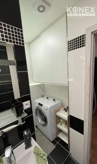 ID-3943 NA PREDAJ – Plne zariadený a rekonštruovaný 3-izbový byt TREBIŠOV