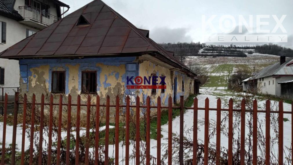 ID-3948 Kamenná chalupa s veľkým pozemkom v obci Klenová
