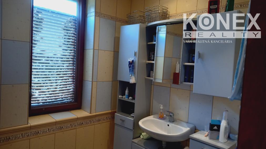 ID-3949 Poschodový rodinný dom s garážou na predaj – obec Palín