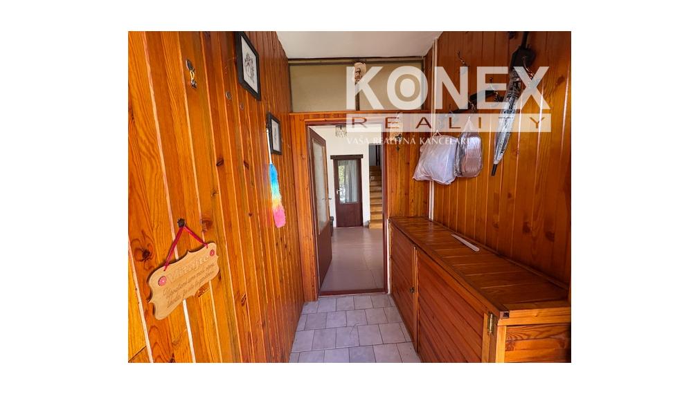 ID-3968 LEN U NÁS Poschodový RD + gazdovský dom v obci Remetské Hámre