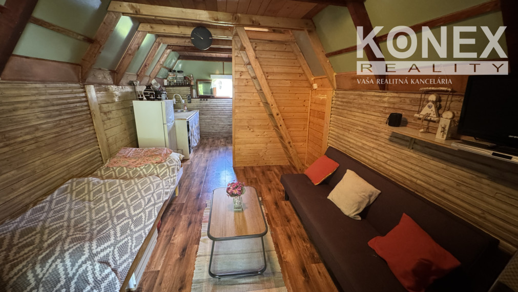 ID-4005 SKVELÁ NOVINKA – Rekreačná chata na Šírave – Prímestská
