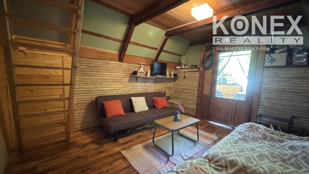 ID-4005 SKVELÁ NOVINKA – Rekreačná chata na Šírave – Prímestská