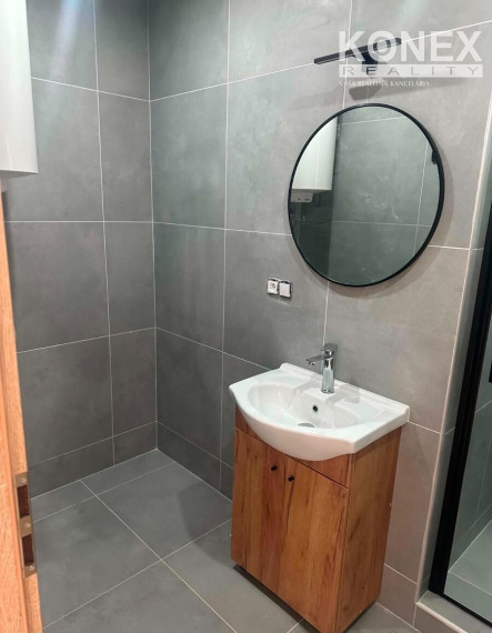 ID-4037 Zrekonštruovaný 3-izbový byt ČIERNA NAD TISOU
