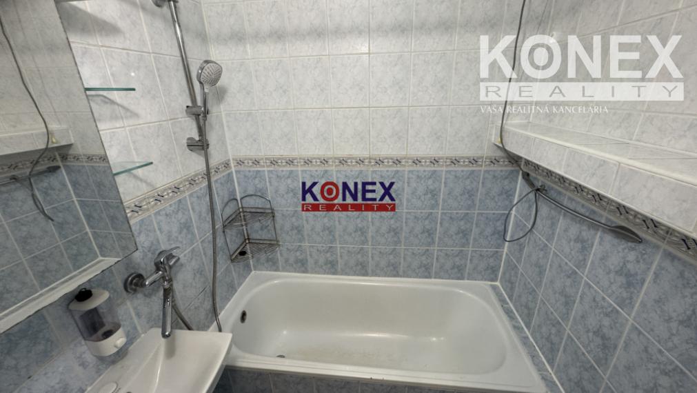 ID-4048 NA PREDAJ 2-izbový byt – Trebišov, Jána Husa