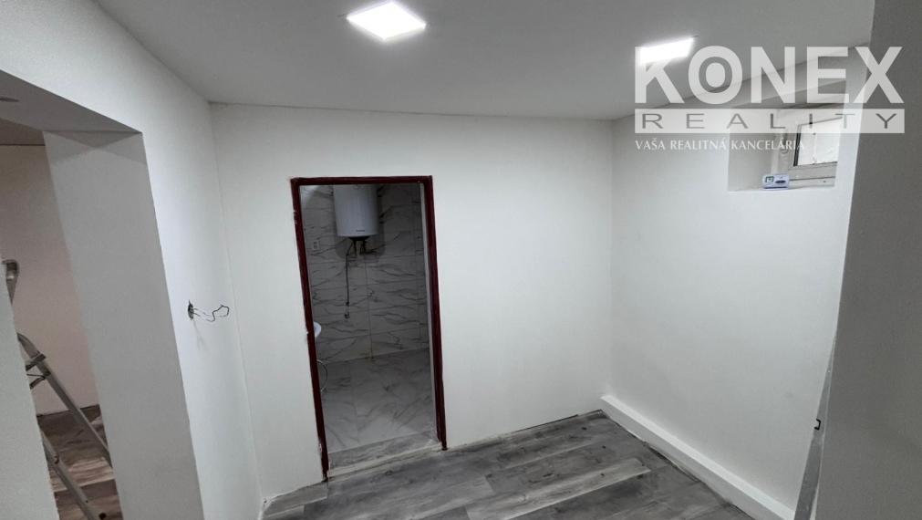 ID-4033 NA PREDAJ Rodinný dom v obci KOŇUŠ