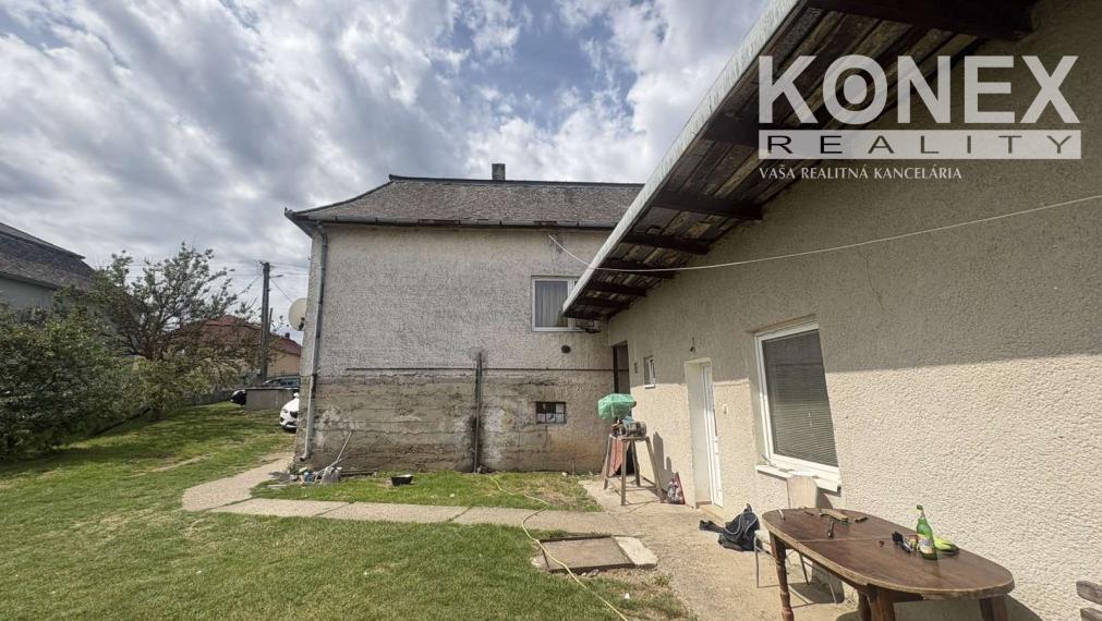ID-4063 NA PREDAJ Rodinný dom - HRČEĽ