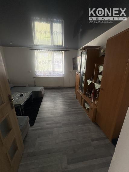 ID-4063 NA PREDAJ Rodinný dom - HRČEĽ