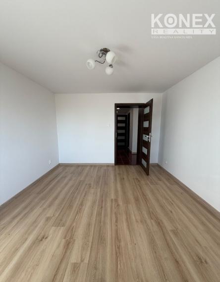 ID-4089 Kompletne zrekonštruovaný 2-izbový byt s klimatizáciou– Vranov nad Topľou