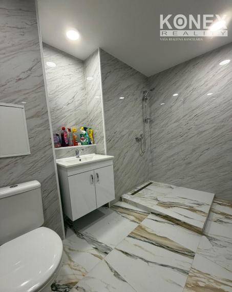 ID-4089 Kompletne zrekonštruovaný 2-izbový byt s klimatizáciou– Vranov nad Topľou
