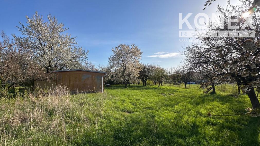 ID-4093 Nádherný pozemok na výstavbu v obci VINNÉ