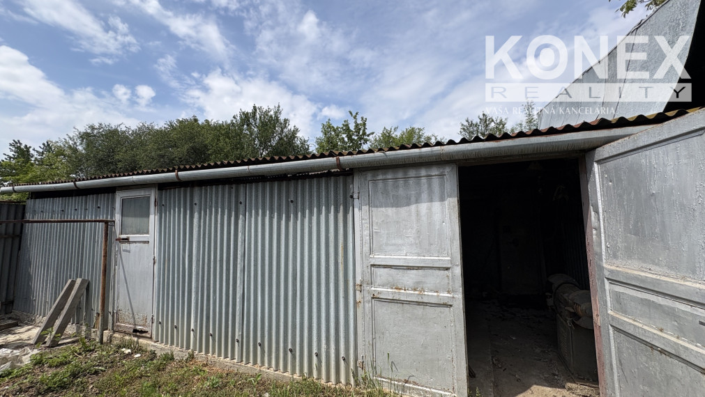 ID-4102 NA PREDAJ – Rodinný dom PAVLOVCE NAD UHOM