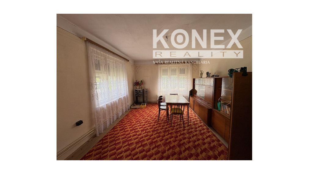 ID-4102 NA PREDAJ – Rodinný dom PAVLOVCE NAD UHOM