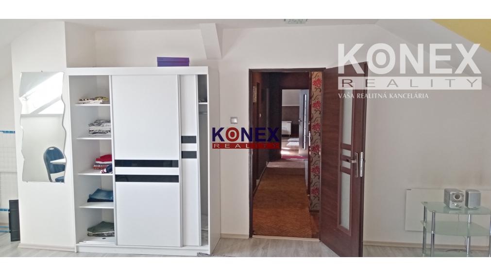 ID-4114 NA PRENÁJOM – Podkrovný byt (145m2) na sídl. Juh v Michalovciach