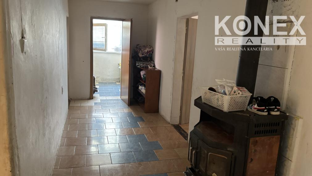 ID-4116 NA PREDAJ Rodinný dom – DRAHŇOV