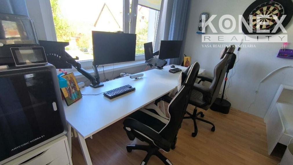 ID-4130 NA PREDAJ Pekný 3-izbový byt Veľký Šariš