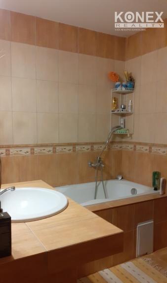 ID-4165 Na predaj rodinný dom s dvoma bytovými jednotkami – Stropkov