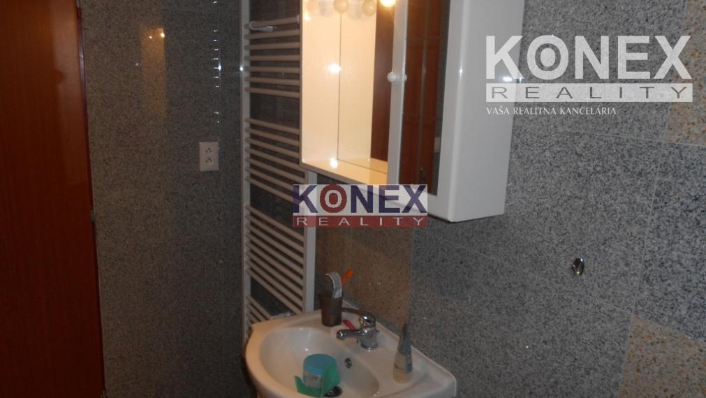 ID-4180 NA PREDAJ Veľký byt – apartmán 98 m2 v Sobranciach