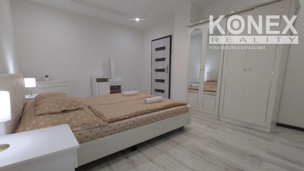 ID-4182 Rodinný dom v centre Michaloviec – jedinečná investičná príležitosť