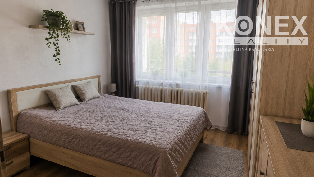 ID-4185  3-izbový byt s balkónom -  ZVONČEKOVÁ ul. Michalovce