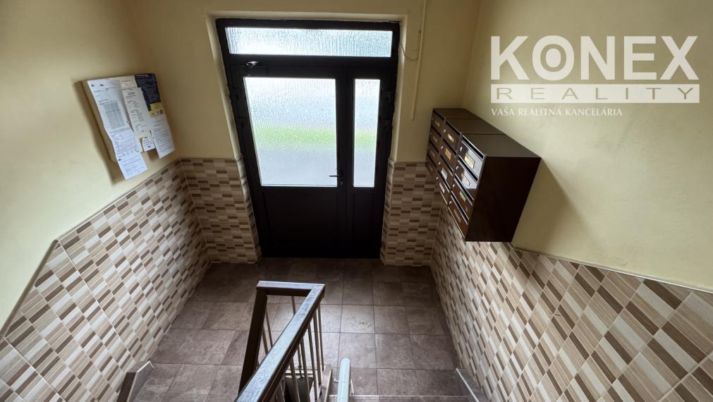 ID-4187 Na predaj 2-izbový byt s balkónom Michalovce – Masarykova ulica