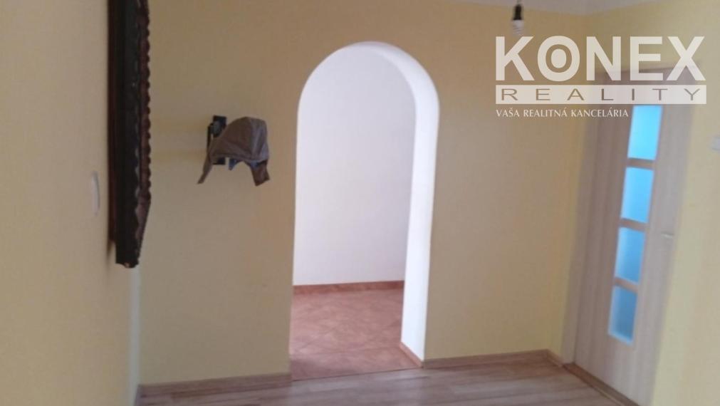 ID-4198 NA PREDAJ Rodinný dom po rekonštrukcii SOĽNIČKA