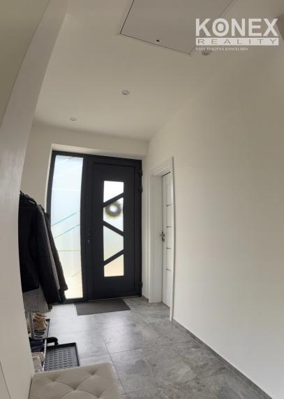ID-4200 Na predaj moderný 3-izbový bungalov v Jasenove