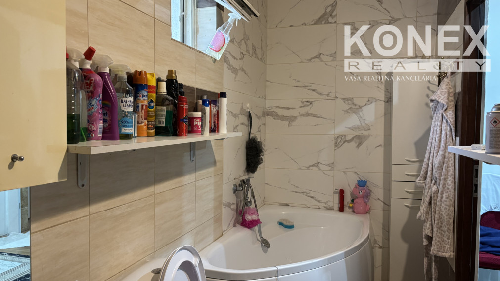 ID-4222 SUPER PONUKA – Rodinný dom v obci Tašuľa