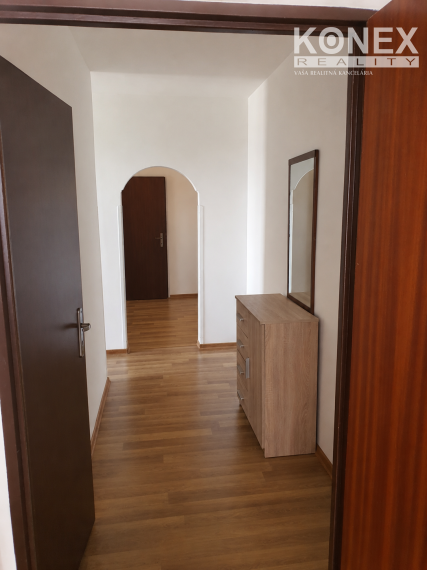 ID-4230 NOVINKA!! 3 izbový byt na ul. KOMENSKÉHO, Bardejov