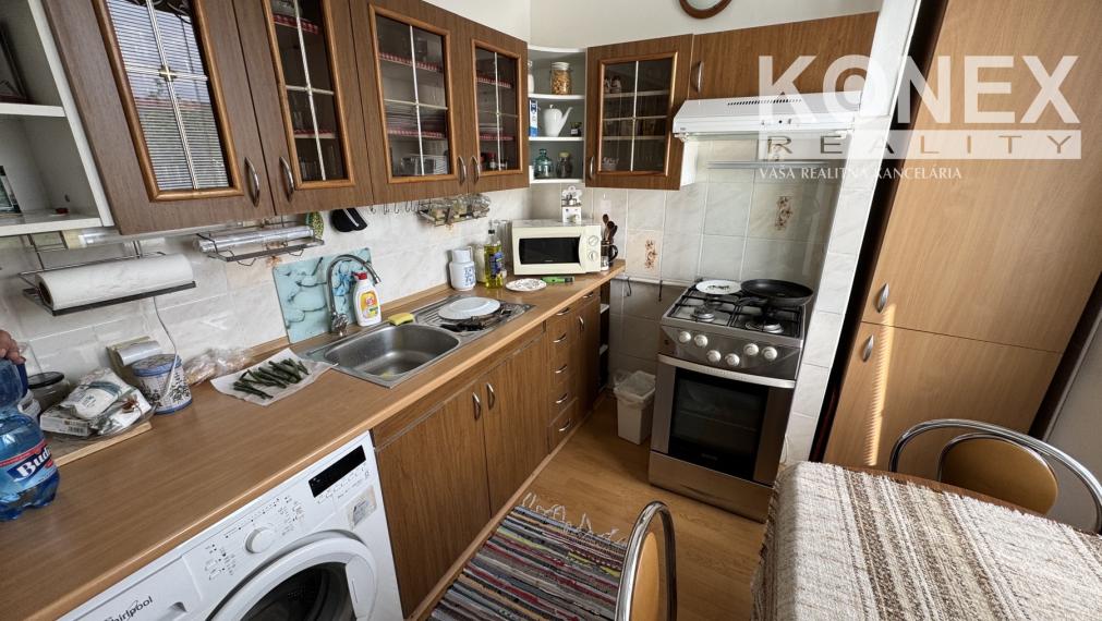 ID-4048 NA PREDAJ 2-izbový byt – Trebišov, Jána Husa