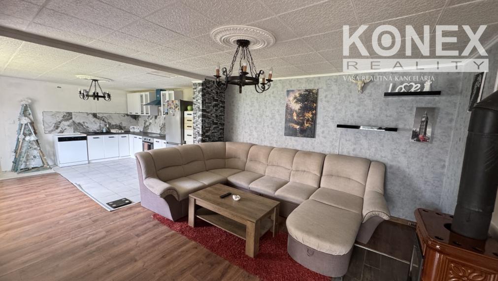 ID-4258 NOVINKA Rodinný dom – štvorec v obci Rakovec nad Ondavou