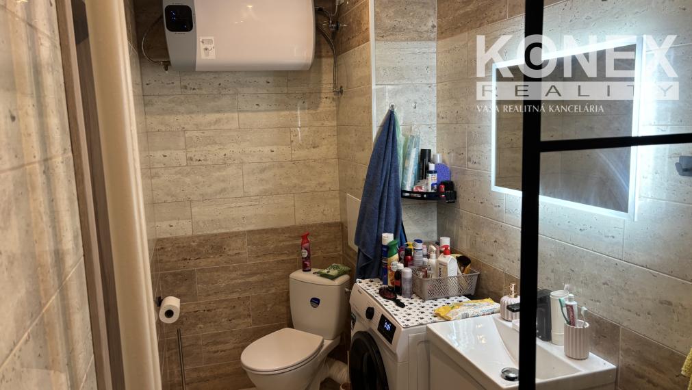 ID-4272 NA PREDAJ Krásny 2-izbový byt vo Veľkých Kapušanoch